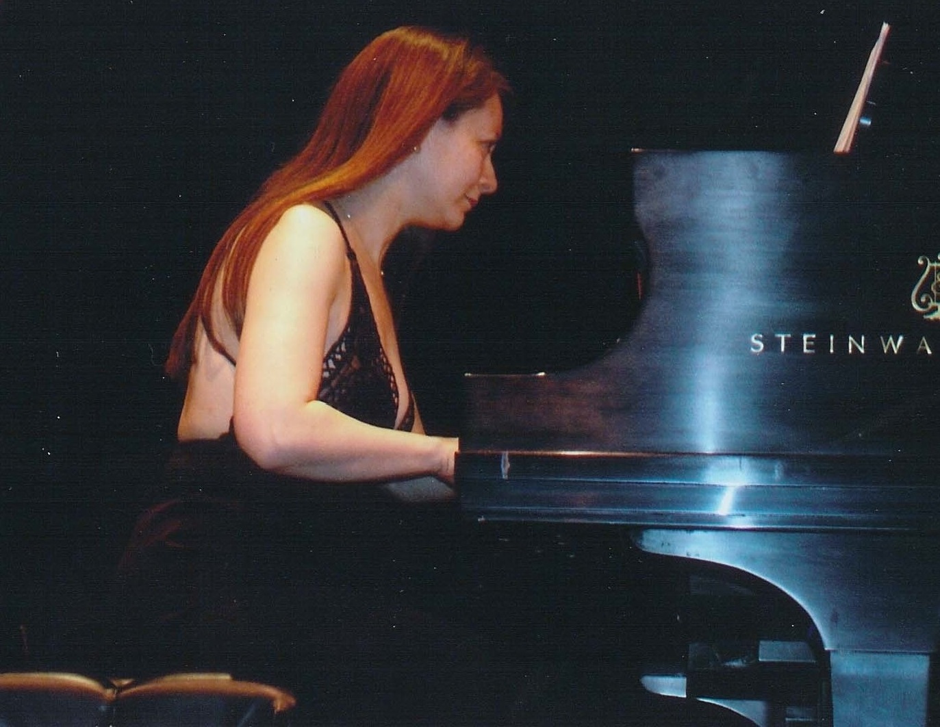 Olga Thomas performing The Douglas Suite in Palm Springs in 2004